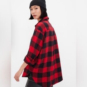 GAP Red and Black Plaid Shirt